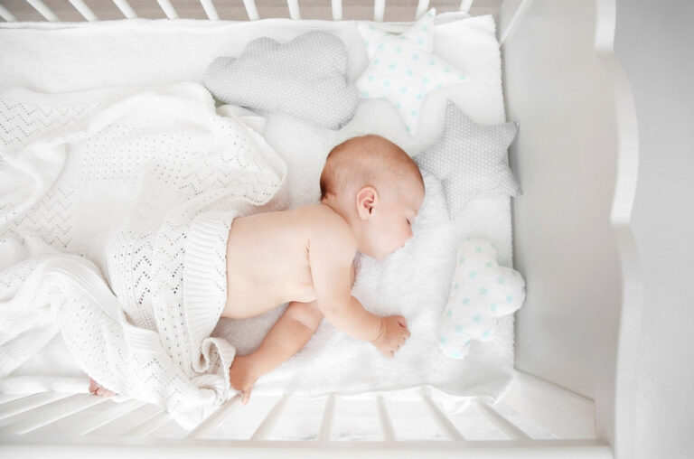 Dream Big, Little One: The Infant Bed Pillow for Comfortable and Safe Sleep